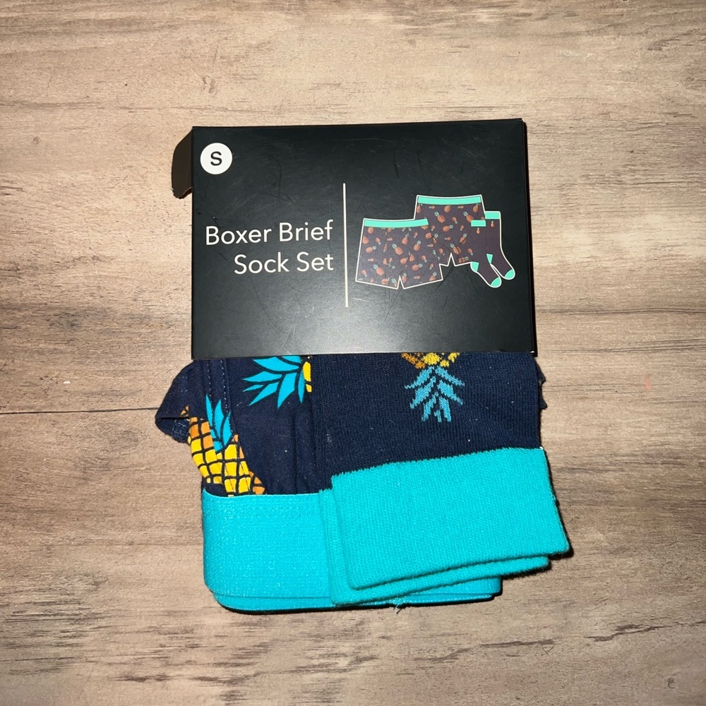Boxer brief sock set
